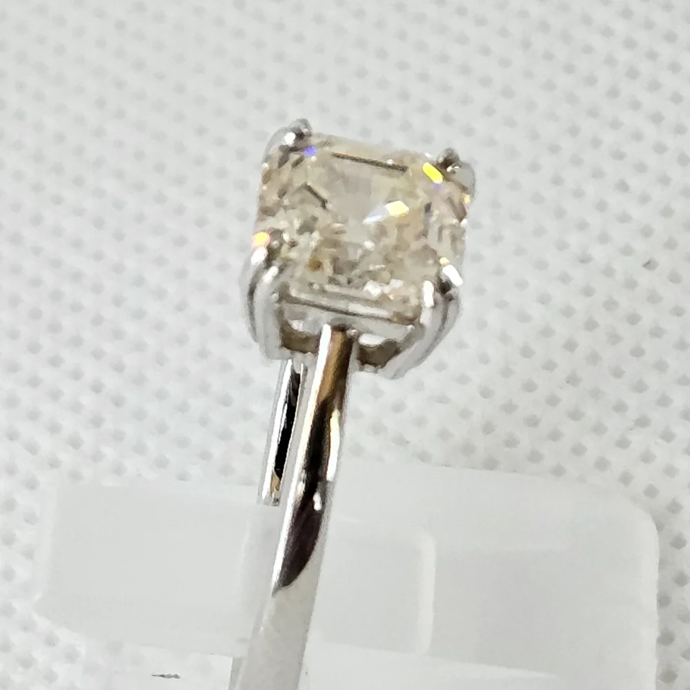 Genuine Strontium Titanate Sterling Silver Ring Size 8.5! - Picture 5 of 10